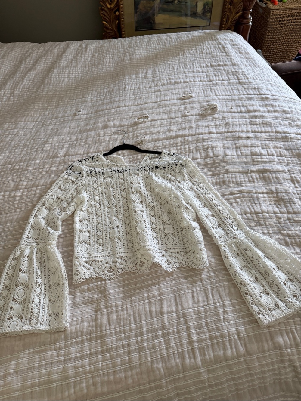 White Lace Bell-Sleeve Women's Top